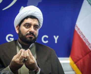 آزادی‌خواه: نمی‌توان از تهران درباره جنوب لبنان حکم صادر کرد