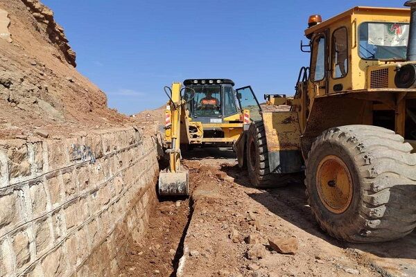 آماده‌باش راهداری بوشهر برای فصل بارندگی/ آغاز تنقیه و
پاکسازی پل های سطح استان