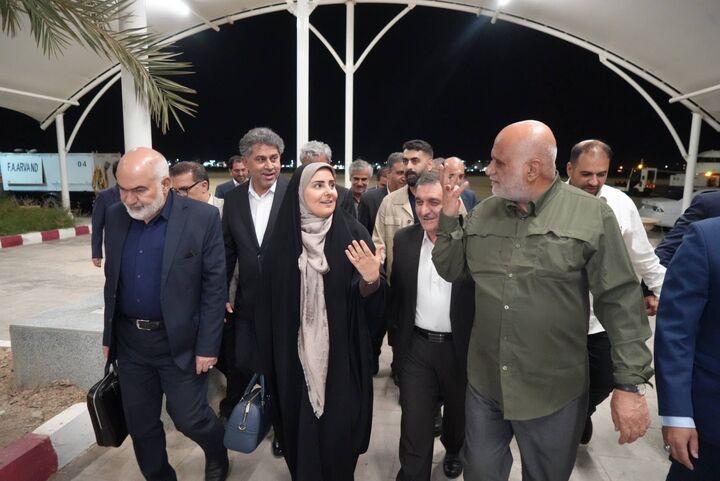 اطلاع نگاشت| جابه جایی کالا توسط ناوگان حمل و نقل عمومی در
استان ایلام در بازه زمانی ۵ ماهه سال ۱۴۰۵ وزیر راه و شهرسازی وارد آبادان شد/ بازدید و افتتاح چندین پروژه راه و مسکن/ بهرهبرداری از ۶۰۵۴ واحد مسکونی و واگذاری زمین به بیش از ۱۰ هزار مشمول در خوزستان