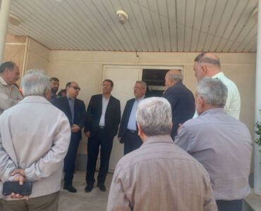 بازدید معاون سیاسی استاندار قزوین از راهدارخانه کوهستان در
الموت غربی بازدید معاون سیاسی استاندار قزوین از راهدارخانه کوهستان در
الموت غربی