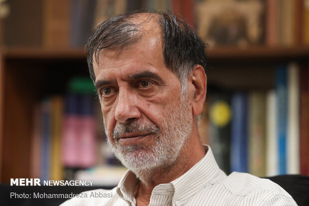 باهنر: مسئله مذاکره ادامه همان دفاع مقدس است