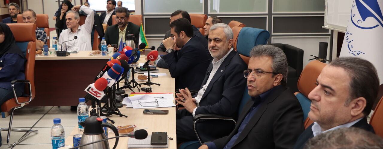 ببینید | نشست خبری مدیرعامل شرکت فرودگاه‌ها و ناوبری هوایی
ایران