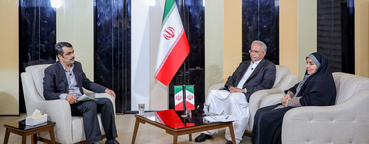 ببینید | گفتگوی وزیر راه و شهرسازی با صداوسیمای سیستان و
بلوچستان