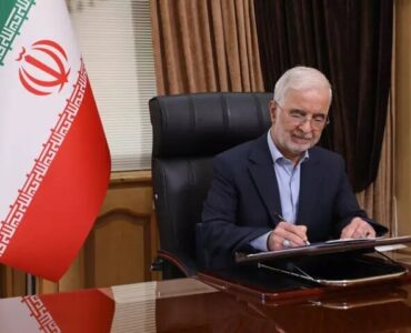 تسلیت مومنی به حجتالاسلام ناطق نوری تسلیت مومنی به حجتالاسلام ناطق نوری
