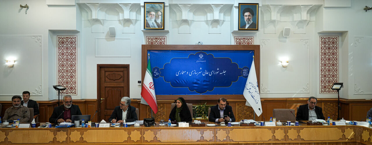جایگاه تمدنی شوشتر را احیا می‌کنیم/ پیشنهاد حفظ بخش‌هایی از
مغروقه خرمشهر در موزه جنگ