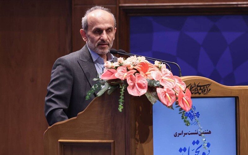 جبلی: برخی فقط به نظرسنجی‌های کاهشی توجه می‌کنند