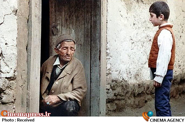 «خانه دوست کجاست؟» در سینماهای روباز در یونان روی پرده می‌رود