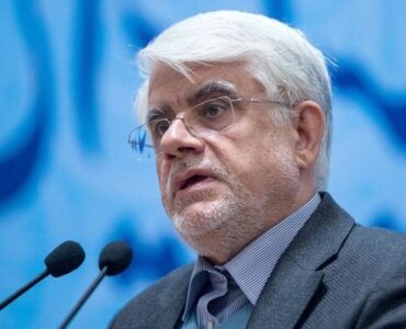 عارف: ماه‌های سیاهی در انتظار اقتصاد آمریکاست