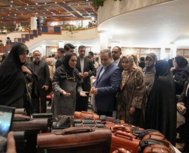 عراقچی: بانوان کارآفرین، زمینه تعاملات فرهنگی را فراهم می‌کنند