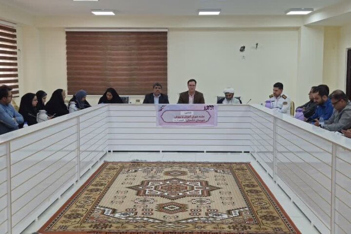 فرماندار تنگستان: مدارس برای آغاز سال تحصیلی آماده شوند
