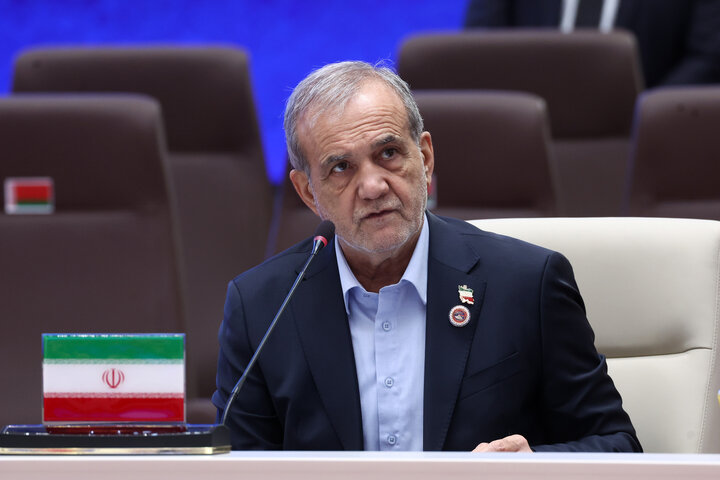 پزشکیان: امنیت اقتصادی از امنیت ملی و امنیت منطقه‌ای جدا نیست