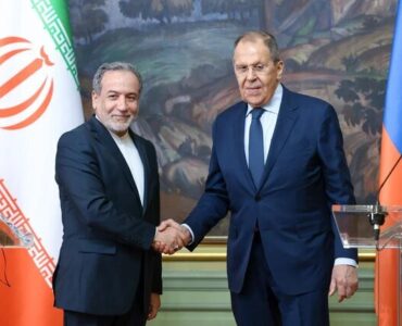 گفتگوی عراقچی با وزیر خارجه روسیه در سازمان ملل متحد