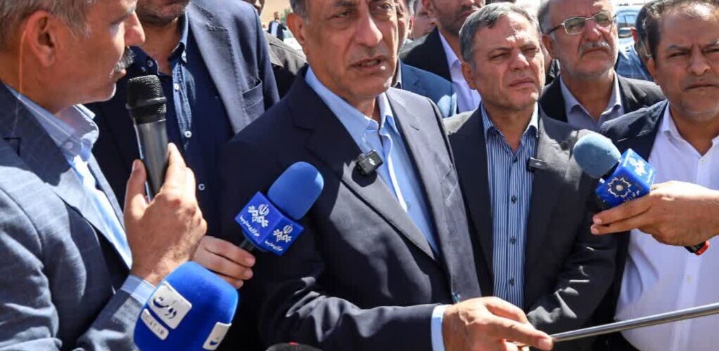 ۲۲ کیلومتر از محور سلطانیه ـ قیدار ـ کبودرآهنگ در حال تکمیل
است
