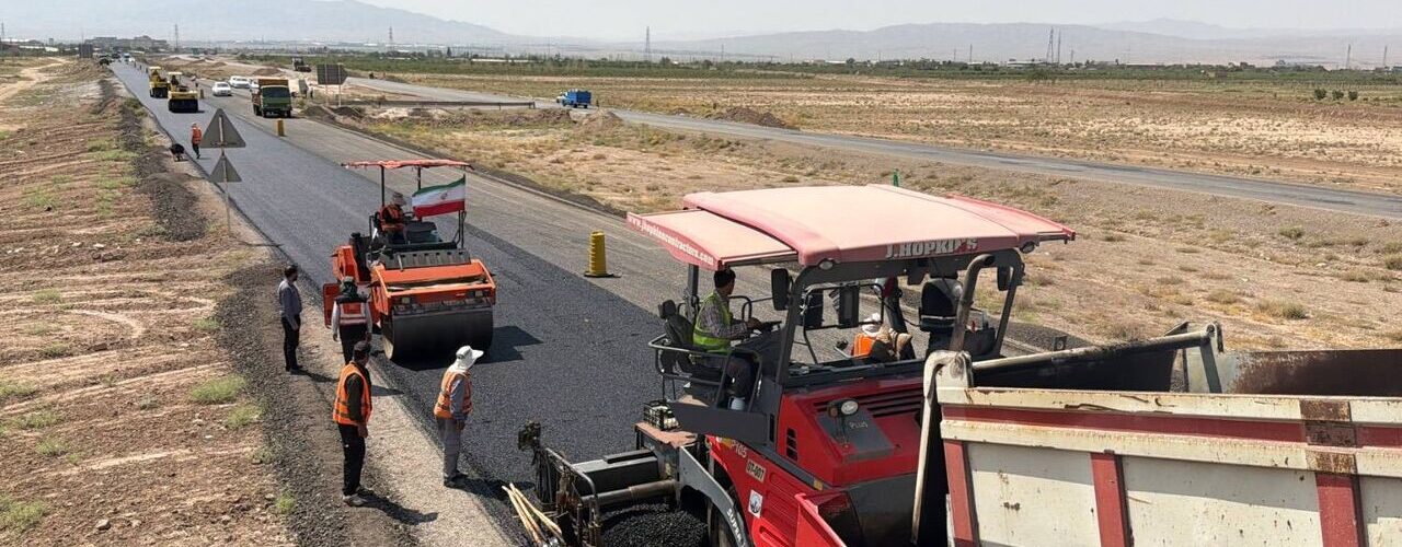 ۶ کیلومتر از فاز نخست بهسازی محور بوئین‌زهرا به انجام
رسید