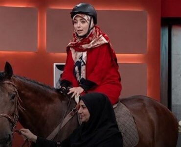 اسب و تراکتور درمان تبِ وایرال تلویزیون نیستند؛ نسخه، خلاقیت است اسب و تراکتور درمان تبِ وایرال تلویزیون نیستند؛ نسخه، خلاقیت است