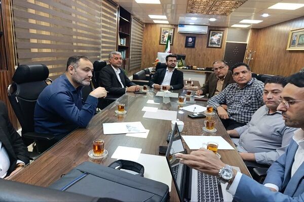 ببینید| آیین قرعه کشی و تخصیص ۵۵۴ قطعه زمین به یک هزار و ۱۰۸
متقاضی طرح جوانی جمعیت شهرستان باوی در خوزستان