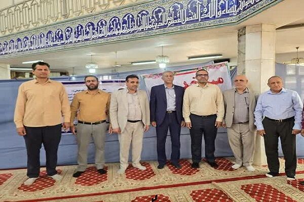 برگزاری میز خدمت و پاسخگویی به نمازگزاران در مصلی نماز جمعه
دشت آزادگان