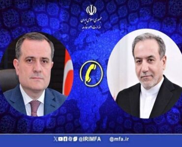 تماس تلفنی وزیر خارجه جمهوری آذربایجان با عراقچی