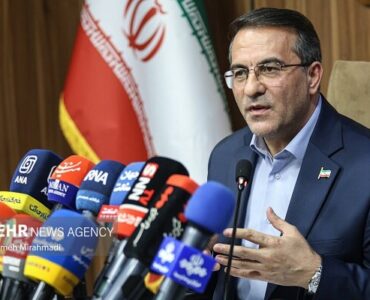 در جنگ ساختار ۱۱ وزارتخانه بازنگری شد؛ صرفه‌جویی احتمالی بیش از ۴۰۰همت
